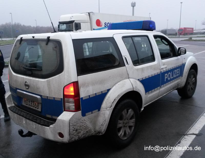 Polizeiautos.de Nissan Pathfinder